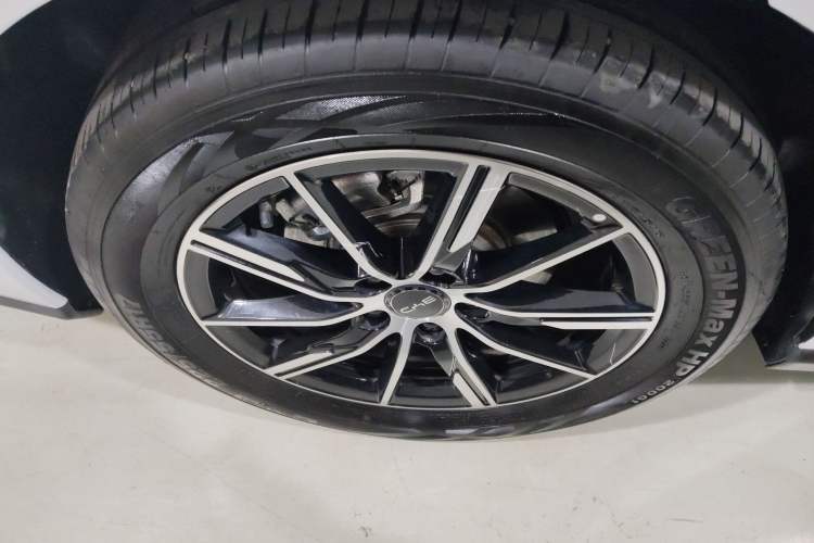 Used BYD Seal 06 New Energy 2024 DM-i 120KM Prestige Model
