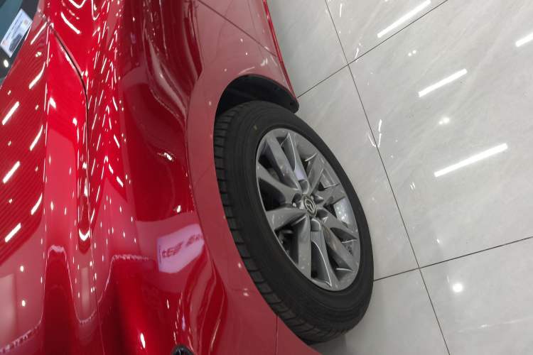 Used Mazda Atenza 2020 2.0L Blue Sky Luxury Edition
