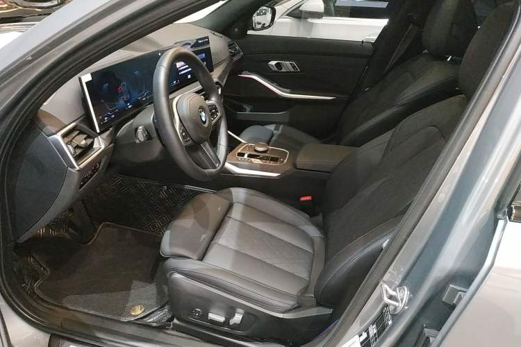 Used BMW 3 Series 2023 325i M Sport Night Edition Package
