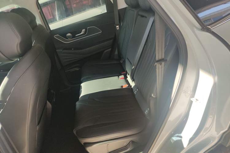 Used Chery Fengyun T9 2025 120 Long-Range Luxury Version 7-Seater Lithium-Ion Battery
