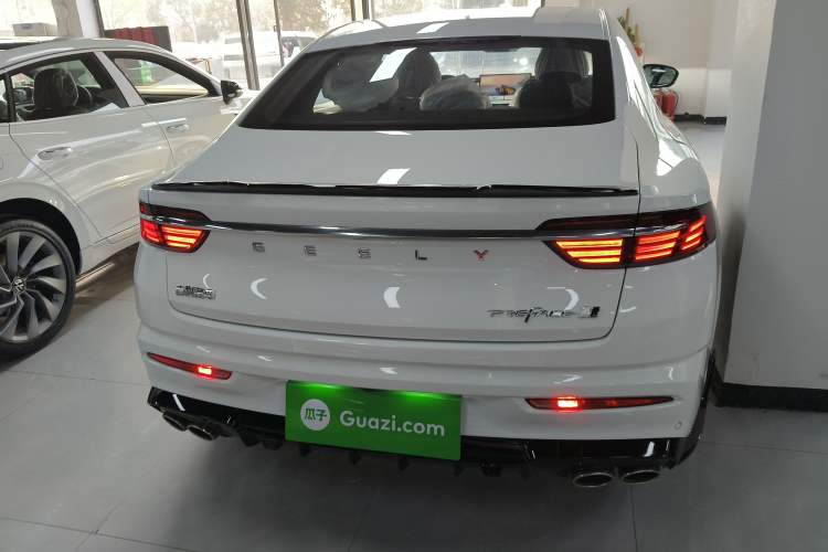 Used Geely Auto Preface 2025 Dongfang Yao 1.5TD Kunlun Edition
