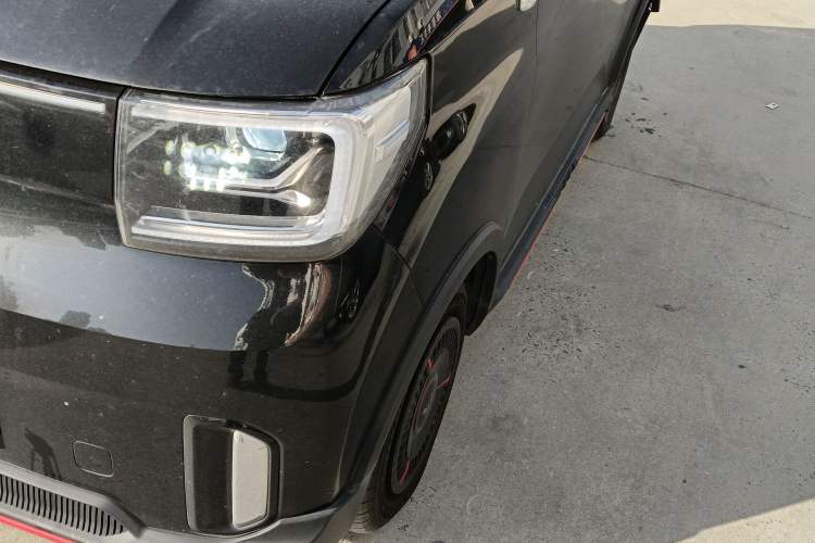 Used Wuling Hongguang MINIEV 2022 GAMEBOY 300km Enthusiast Model with Lithium Iron Phosphate