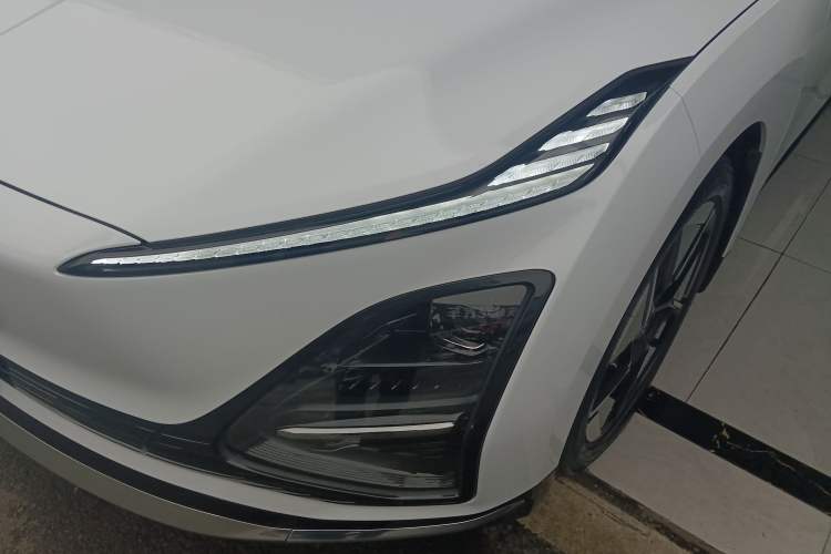 Used Wuling Xingguang 2024 Co-Creation Edition 510 Advanced Model