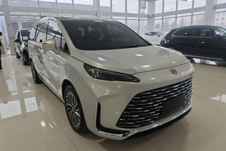 Used Buick GL8 New Energy 2025 Lu Shang Smart Enjoyment Edition 7-Seater
