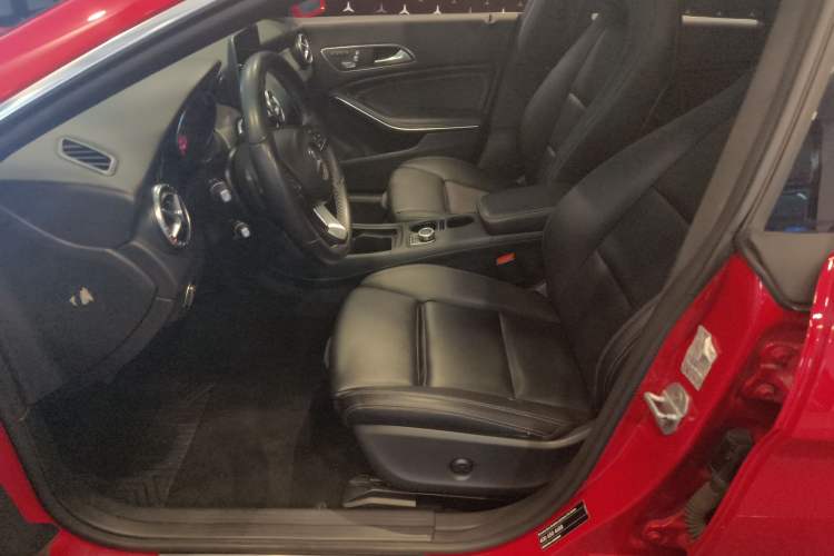 Used Mercedes-Benz CLA 2017 Facelifted CLA 200 Stylish Edition
