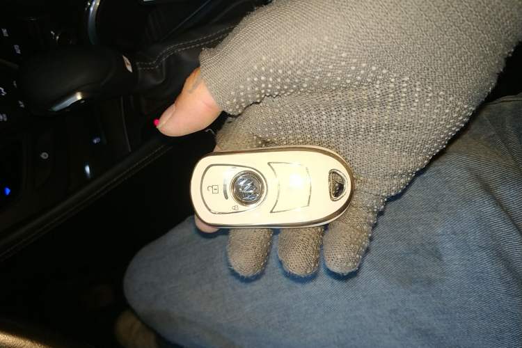 Used Buick Envision 2020 20T Two-Wheel Drive Elite Version
