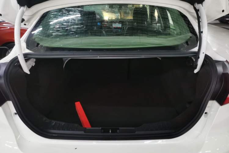 Used Ford Focus 2017 Sedan 1.6L Automatic Comfort Plus SmartDrive Edition
