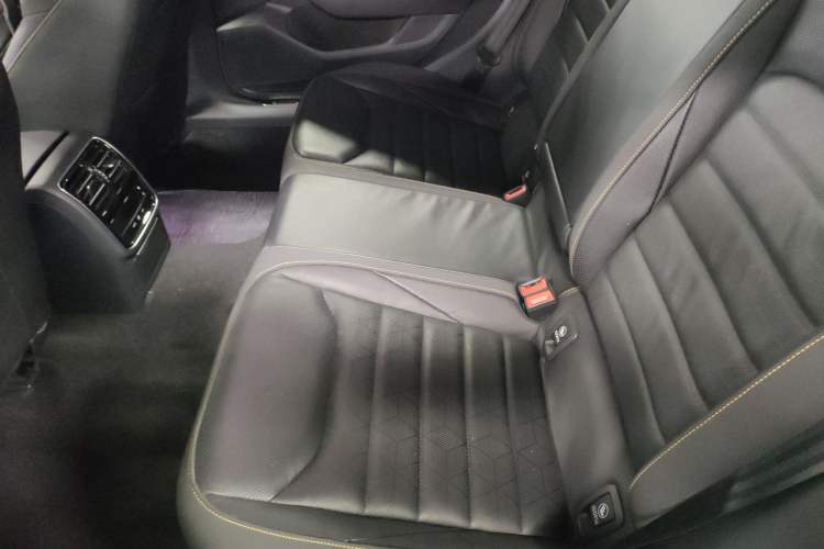 Used Volkswagen FAW-Volkswagen CC 2023 380TSI Striking Edition