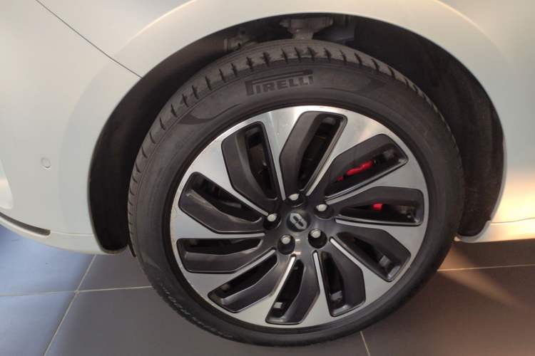 Used Hima AITO M5 2022 Range-Extended Rear-Drive Standard Version
