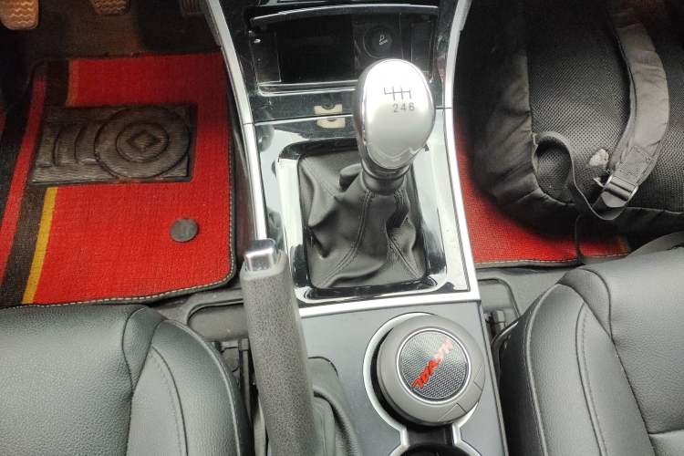 Used Haval H2 2014 1.5T Manual Two-Wheel Drive Elite Edition
