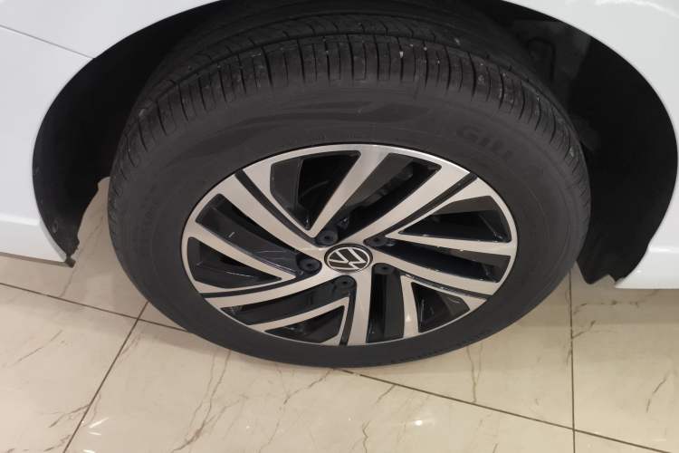 Used Volkswagen Lavida 2024 300TSI DSG Starry Sky Leading Edition
