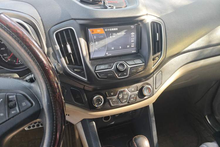 Used Chery Tiggo 5 2014 2.0L CVT Joyful Edition