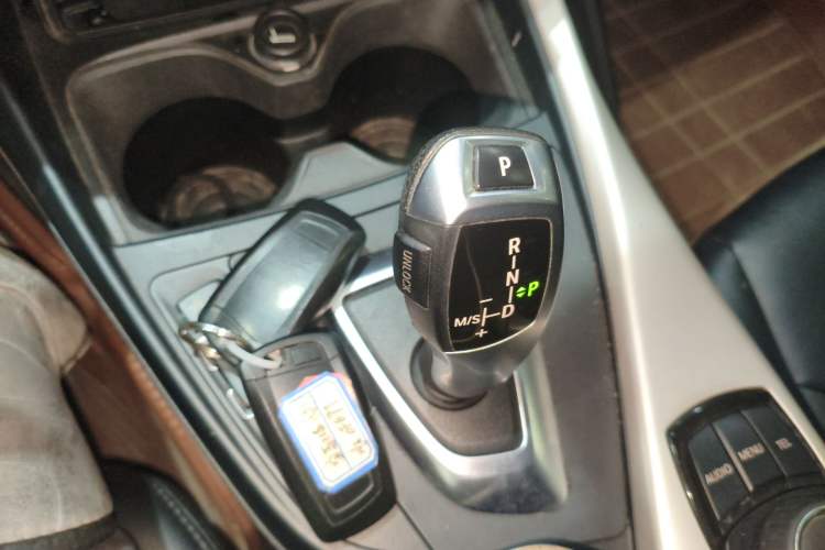 Used BMW 1 Series 2013 Facelifted 118i Leading Edition
