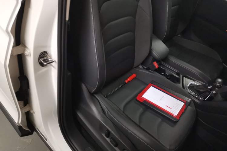 Used Volkswagen Tiguan L 2019 330TSI Automatic Two-Wheel Drive Smart Luxury Version China VI Standard