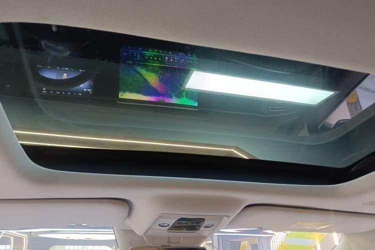 Used Denza D9 2024 DM-i 980 Four-Wheel Drive Flagship Model
