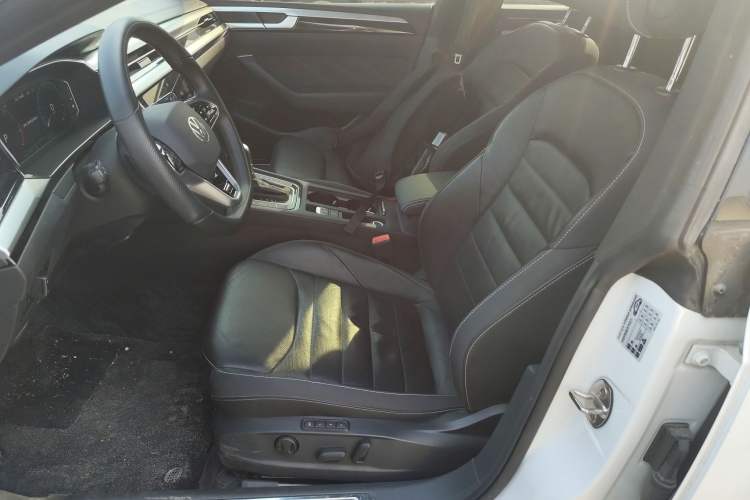 Used Volkswagen FAW-Volkswagen CC 2024 380TSI Striking Edition
