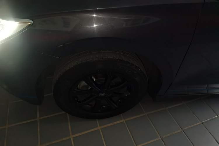 Used BYD e2 2019 Standard Range Model – Smart & Comfortable Version
