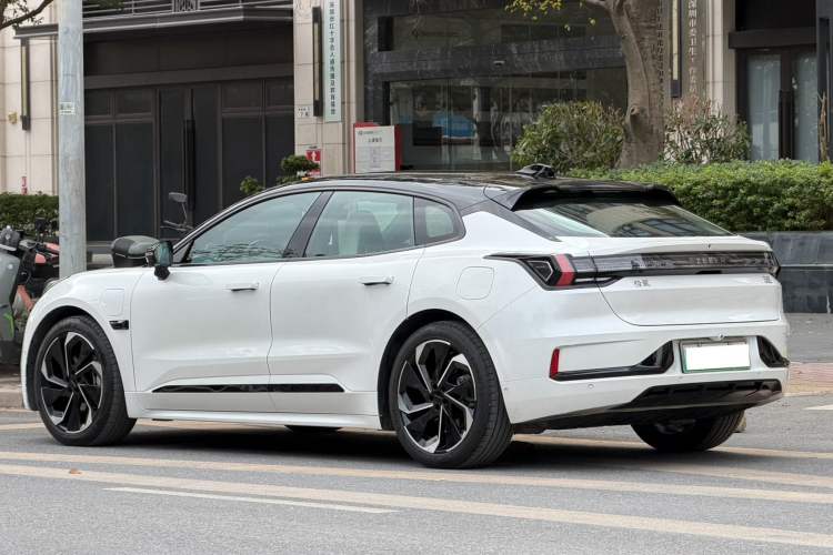 Used Zeekr 001 2023 WE Edition 100 kWh