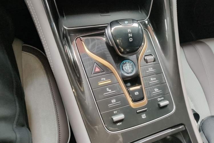 Used BYD Frigate 07 2024 HONOR Edition DM-i 100KM Luxury Model
