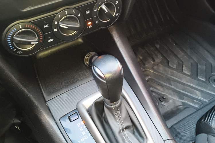 Used Mazda Mazda 3 Axela 2017 Sedan 1.5L Automatic Comfort Model Emission Standard China V