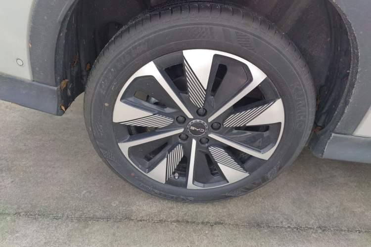 Used BYD Song PLUS New Energy 2025 DM-i Smart Drive 112KM Prestige Model