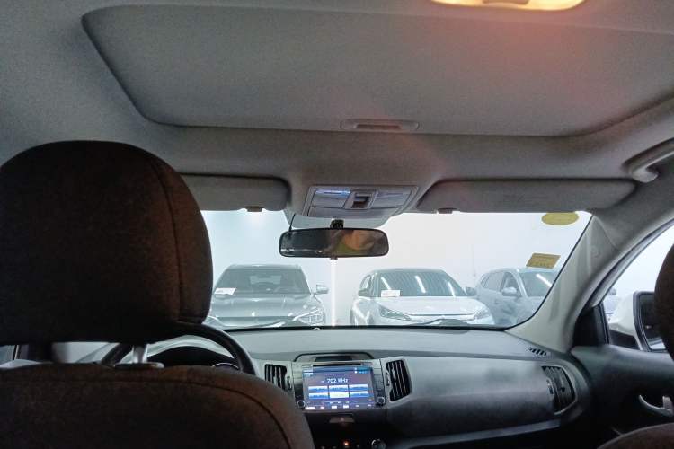 Used Kia Sportage R 2015 2.0L Automatic Two-Wheel Drive GL
