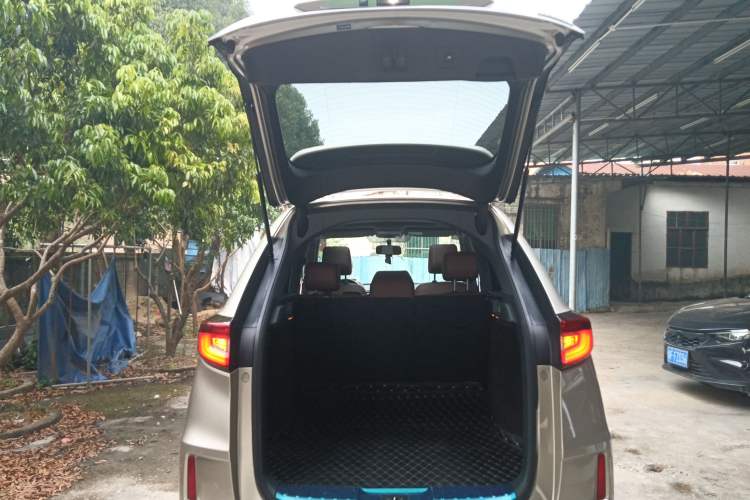 Used Honda UR-V 2017 370TURBO 2WD Prestige Edition China V
