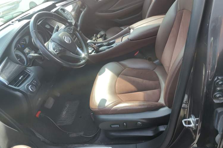 Used Buick Envision 2017 20T Two-Wheel Drive Elite Version
