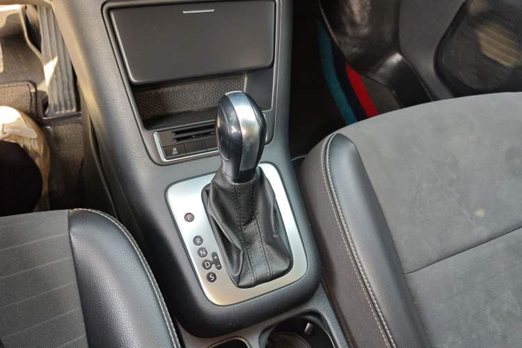 Used Volkswagen Tiguan 2017 300TSI Automatic Two-Wheel Drive Silk Road Luxury Edition
