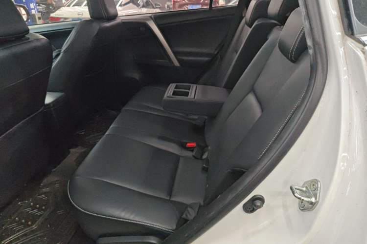 Used Toyota RAV4 2018 2.5L Automatic 4x4 Elite i Edition
