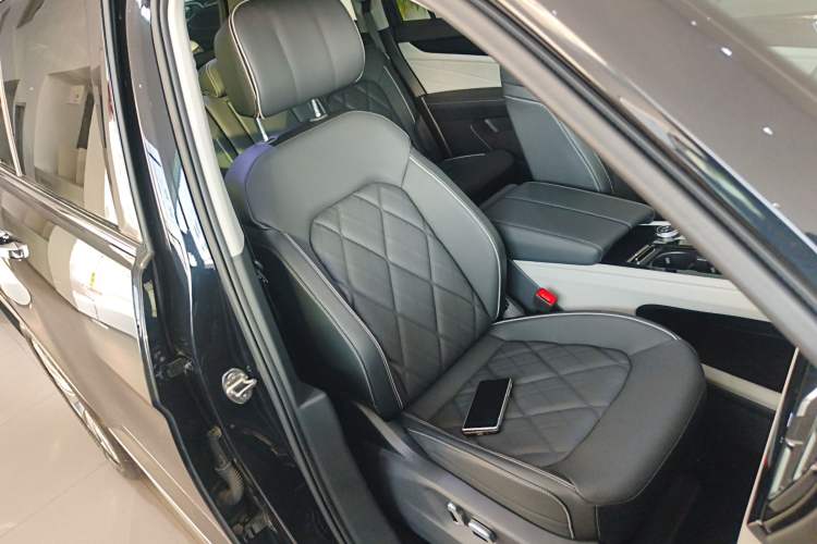 Used Volkswagen Teramont 2024 380TSI Four-Wheel Drive Longxiang Edition
