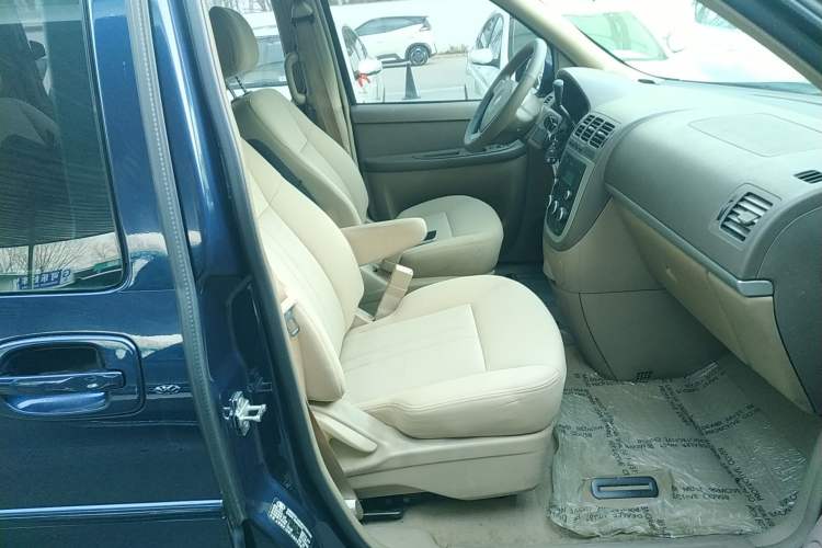 Used Buick GL8 2014 2.4L Classic Edition