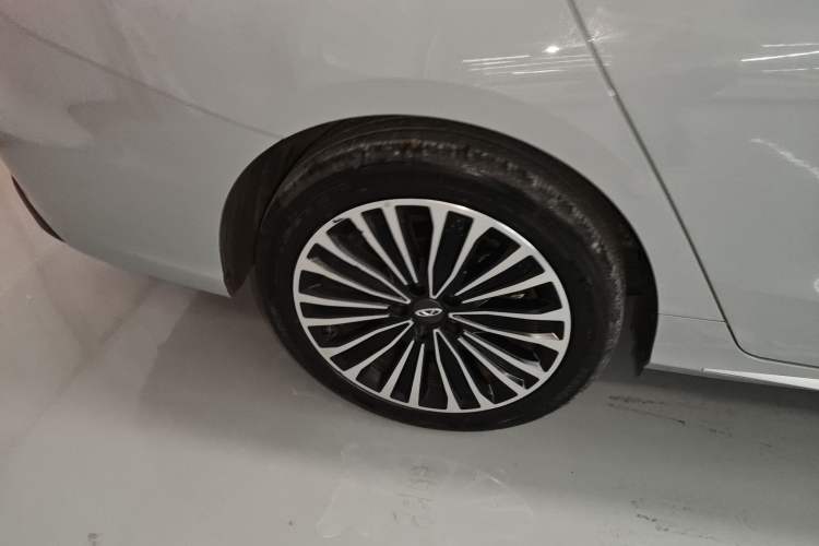 Used Chery Fengyun A8L 2025 1.5 TGDI 145 km Luxury Version
