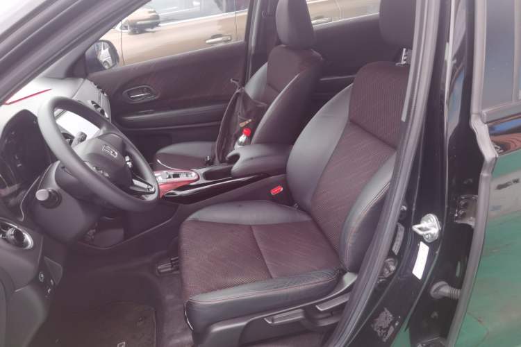 Used Honda XR-V 2017 1.8L EXi CVT Comfort Version
