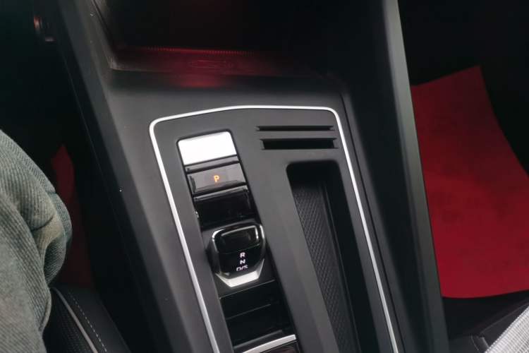 Used Volkswagen Golf 2023 280TSI DSG R-Line Lite
