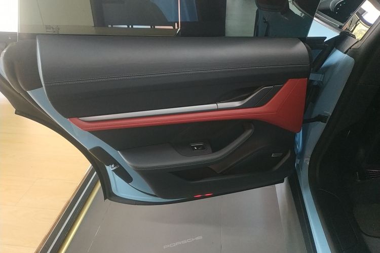 Used Porsche Taycan 2022-Year Updated Taycan
