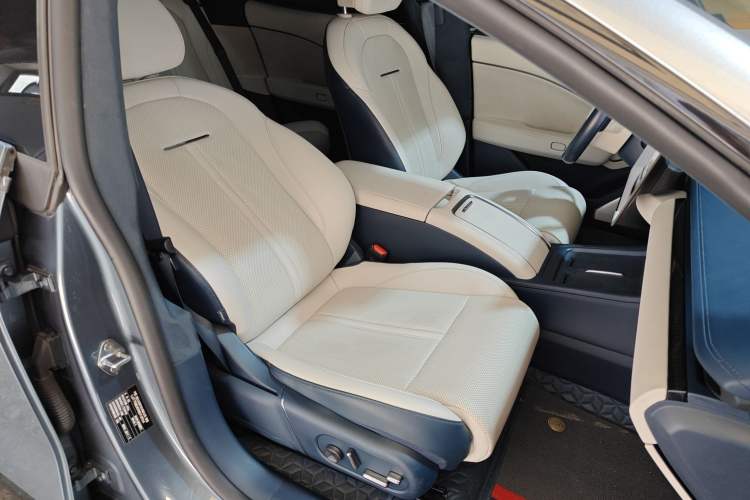 Used Zeekr 007 2024 Rear-Drive Intelligent Driving Version 75 kWh