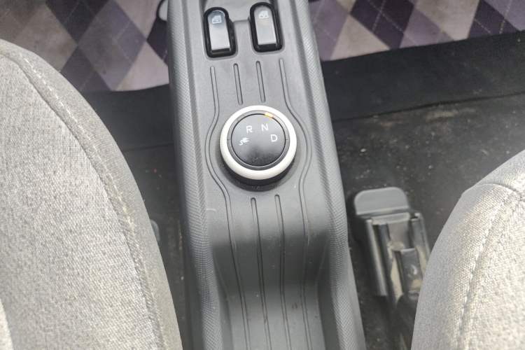 Used Wuling Hongguang MINIEV 2021 Macaron Fashion Model Lithium Iron Phosphate
