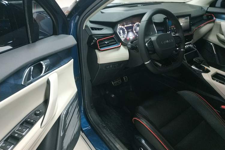 Used Lynk & Co 06 2020 1.5T YAO Halo
