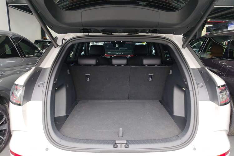 Used BYD Sealion 06 New Energy 2025 Model EV 605 Navigation Pro Edition
