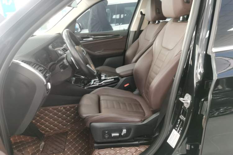 Used BMW X3 2020 xDrive30i Luxury Model with M Sport Package
