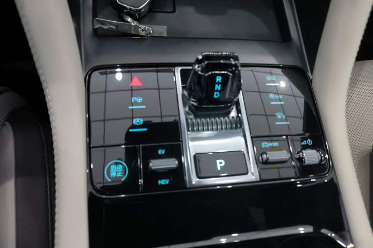 Used BYD Song PLUS New Energy 2025 DM-i Smart Drive 112KM Prestige Model