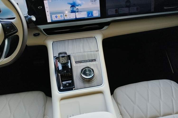 Used Geely Auto Monjaro L 2025 Dongfang Yao 2.0TD Automatic All-Wheel-Drive Wangyue Edition
