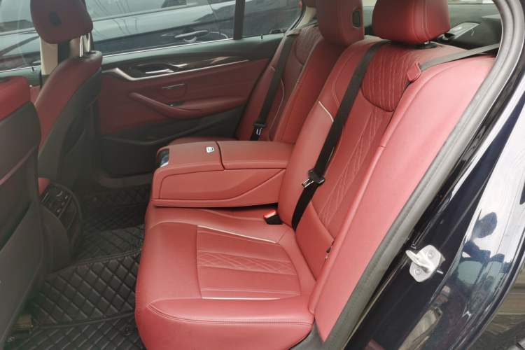 Used BMW 5 Series 2021 525Li Luxury Package