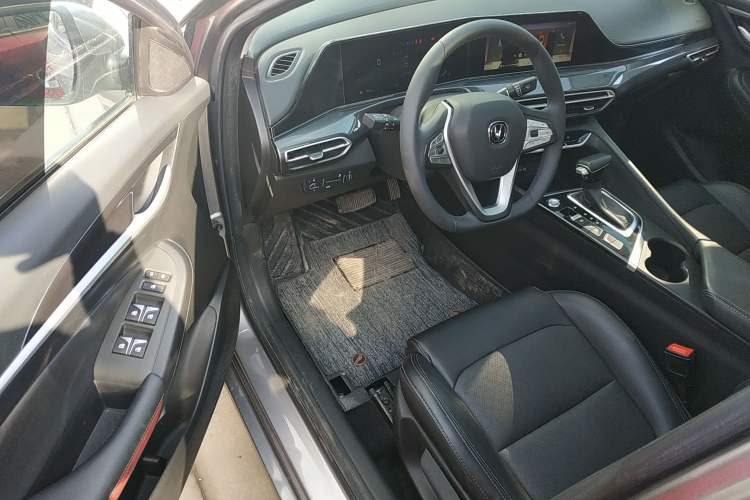 Used Changan Eado 2020 PLUS Blue Whale NE 1.4T GDI DCT Prestige Model