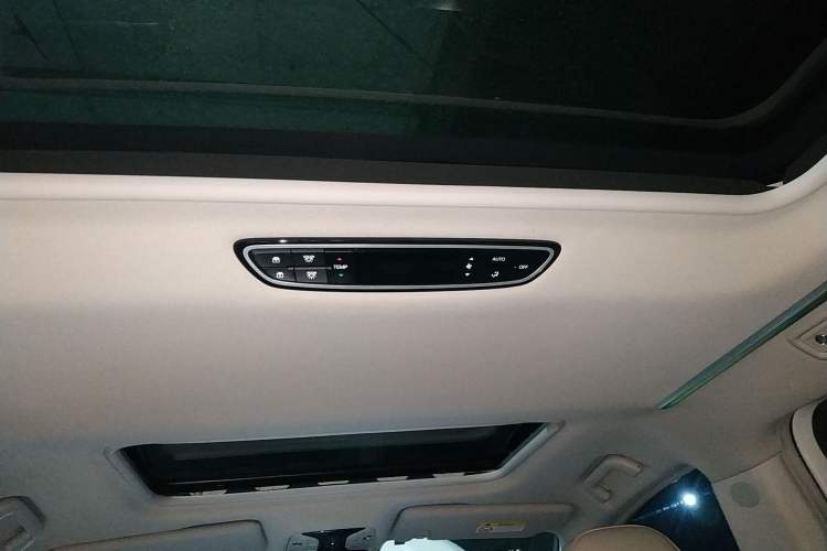 Used GAC Trumpchi M8 2020 Flagship 390T Navigation Model
