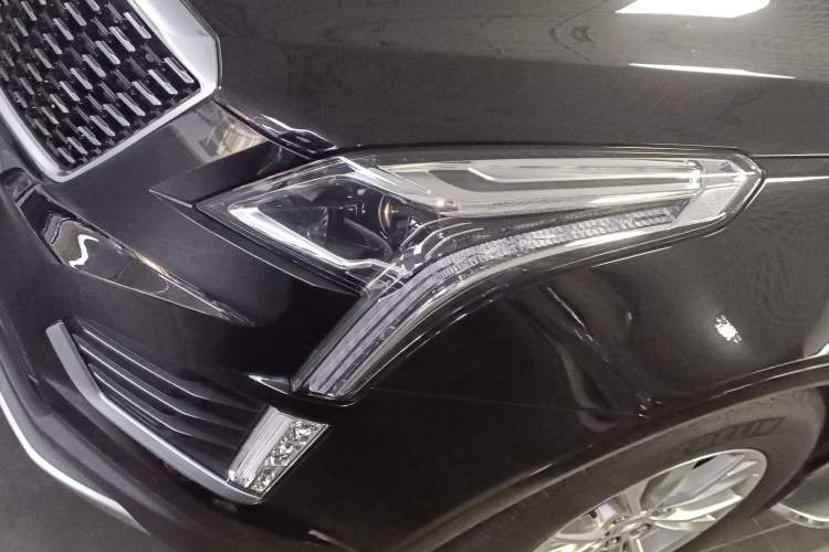 Used Cadillac XT5 2022 2.0T Two-Wheel Drive Luxury Version
