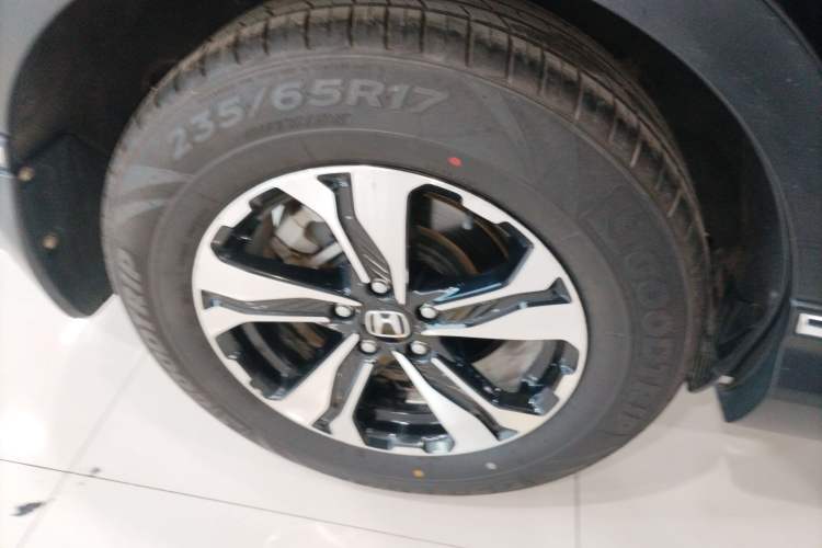 Used Honda CR-V 2021 240TURBO CVT 2WD Fashion Edition
