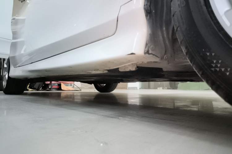 Used Honda Jade 2014 1.8L Automatic Comfort Elite Version 5 Seats
