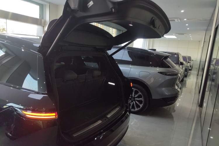 Used Nio ES8 2023 75 kWh